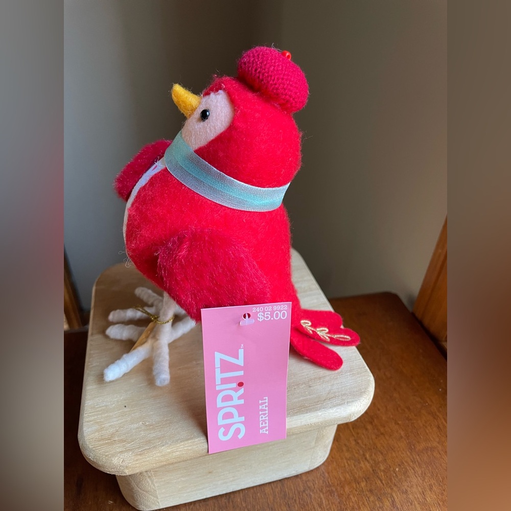 2023 Target Spritz Valentine’s Day Red Hearts Felt Fabric Bird Love Aerial Beret